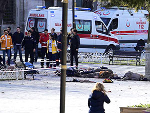 İstanbul Valiliği Sultanahmet patlamasıyla ilgili açıklama yaptı