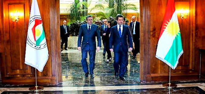 Mesrur Barzani: Peşmergeyi silahlandırmak  bir sorumluluk