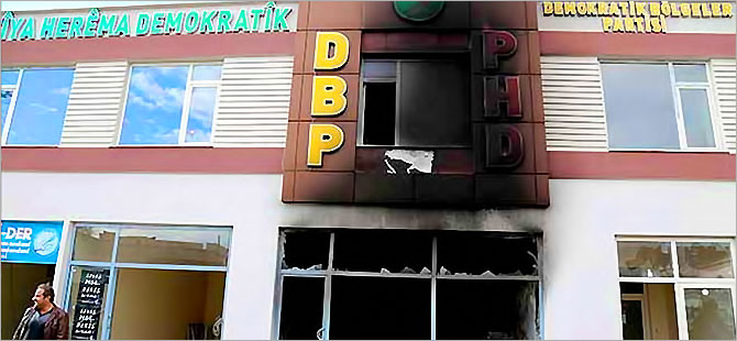 DBP Çınar ilçe binası ateşe verildi
