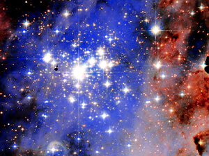 Uzayın en parlak yıldız kümesi görüntülendi