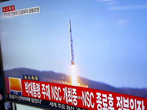 'Kuzey Kore uzun menzilli füze ile uydu fırlattı'