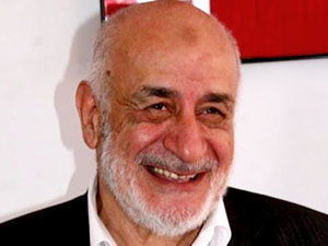 Eski bakanlardan Fehim Adak vefat etti