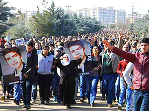 Diyarbakır’da öldürülen Mahmut Bulak toprağa verildi