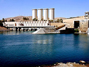 'Musul barajının çökmesine hazırlıklı olun'