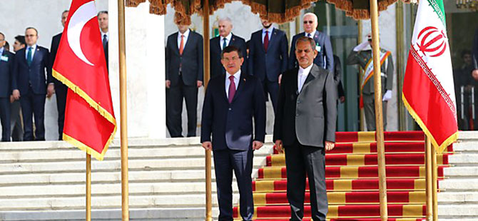 Davutoğlu: İran'la ilişkiler önceliğimiz olacak