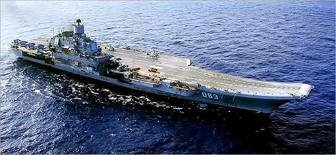 'Rusya, uçak gemisini Akdeniz'e gönderecek'