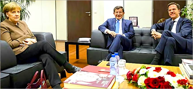 Davutoğlu, Merkel ve Rutte ile bir araya geldi