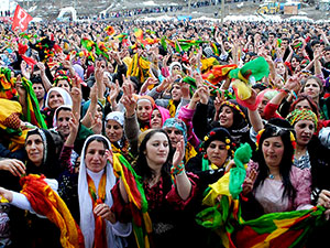 Diyarbakır'da Newroz Tertip Komitesi gözaltına alındı