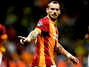 Sneijder: Türkiye'deki kariyerimi gözden geçireceğim