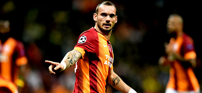 Sneijder: Türkiye'deki kariyerimi gözden geçireceğim