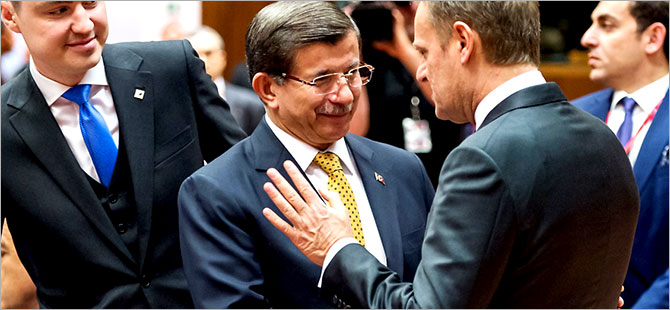Davutoğlu: AB ile tarihi bir anlaşmaya vardık
