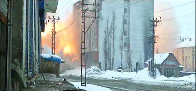 Yüksekova’da iki polis, bir asker hayatını kaybetti