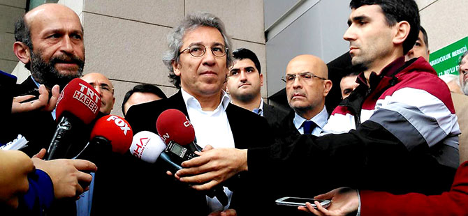 Can Dündar ve Erdem Gül davası ertelendi