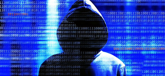 Alman uzman: Hacker saldırısı kedi-fare oyununa döndü