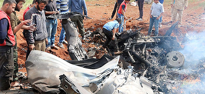 Suriye Ordusu'na ait savaş uçağı düşürüldü