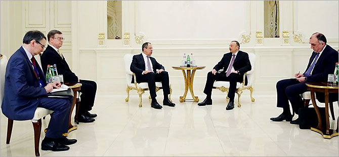 Rusya Dışişleri Bakanı Sergey Lavrov Bakü'de