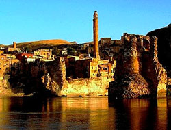 Yaşar Kemal'den Hasankeyf'e destek