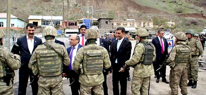 CHP heyeti Yüksekova’ya giremedi