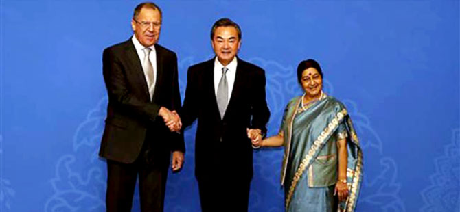 Rusya’dan ABD'ye: PYD konusunda Türkiye'yi ikna et