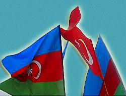 Azerbaycan'a Bayrak Notası!