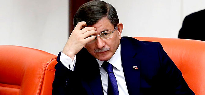 Ahmet Davutoğlu'nun atama yetkisi elinden alındı