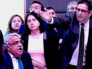 HDP’li milletvekilleri dokunulmazlık görüşmelerini terk etti