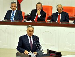 Nazarbayev: Yüzünüzü Doğu'ya çevirin