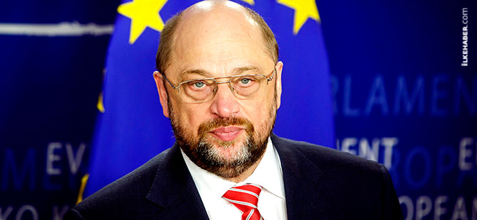 Schulz: Merkel, Erdoğan'a 'Yeter artık' demeli