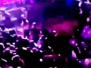 New York’ta konser salonunda silahlı saldırı