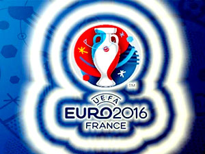 Euro 2016'nın ilk maçında Fransa Romanya'yı 2-1 yendi