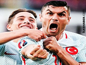 Burak Yılmaz'ın gol sevincine attığı tweetle fenomen oldu