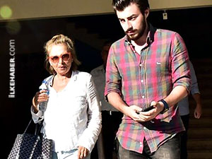 Gazeteci Nazlı Ilıcak gözaltına alındı