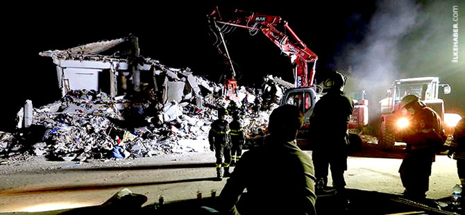 İtalya depreminde ölü sayısı 247'ye yükseldi