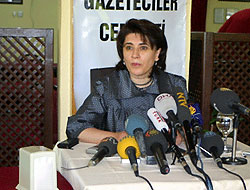 Leyla Zana’dan sağduyu çağrısı