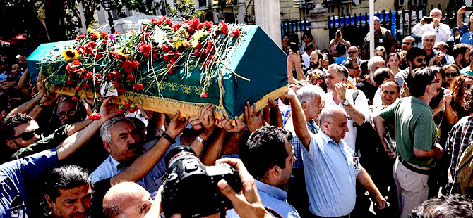 Vedat Türkali son yolculuğuna uğurlandı