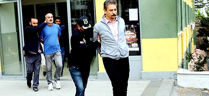 HDP Eş Genel Başkan Yardımcısı Alp Altınörs tutuklandı