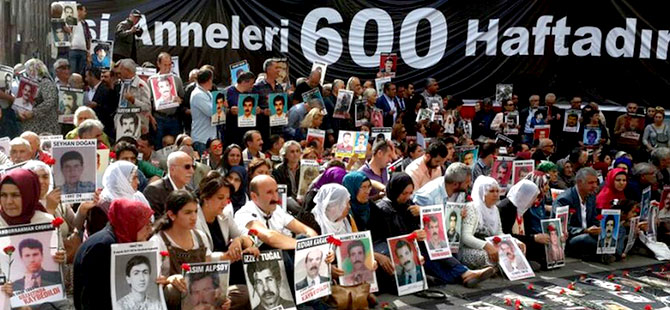 Cumartesi Anneleri: 600 hafta büyük bir ayıp