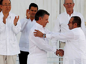 Kolombiya ve FARC, 52 yıl sonra ‘barış’ı imzaladı