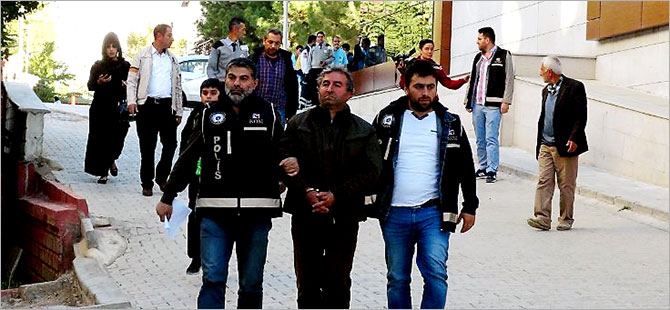 DBP'li belediyeye operasyon