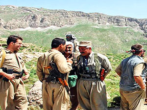 Rojhilat Peşmergeleri sınırdan çekiliyor iddiası