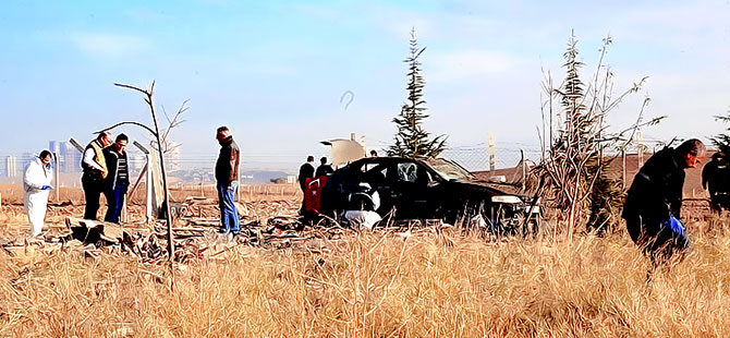 Ankara'da iki canlı bomba kendini patlattı