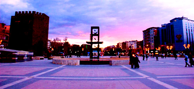 Diyarbakır'da 3 kuruma soruşturma