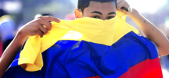 Kolombiya'da parlamento barışa 'evet' dedi