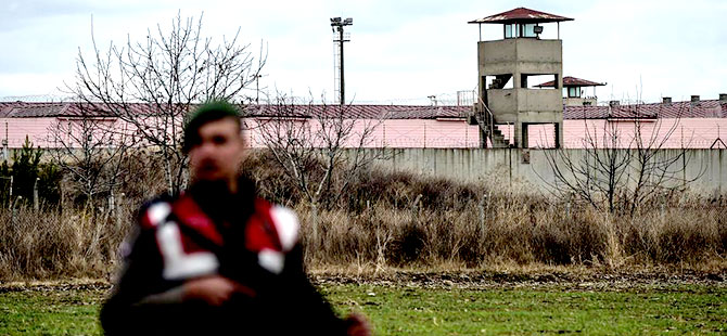 Kızıltepe Belediye Eş Başkanları tutuklandı