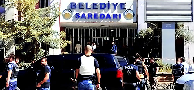 Kayapınar ve Yenişehir belediyelerine kayyum atandı
