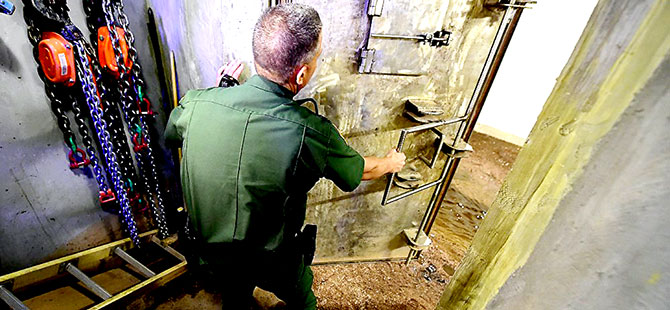 ABD-Meksika sınırında tünel bulundu