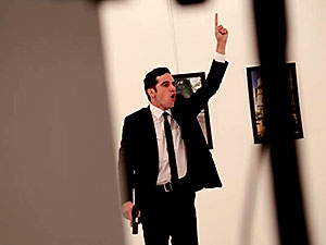 Saldırganın gözaltındaki ailesi serbest bırakıldı