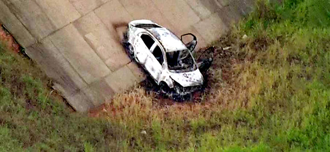 Yunan büyükelçi yakılmış halde bulundu