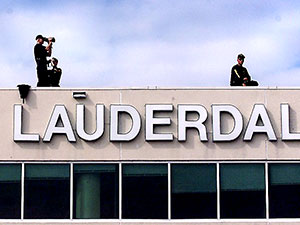 ABD'de havaalanında silahlı saldırı