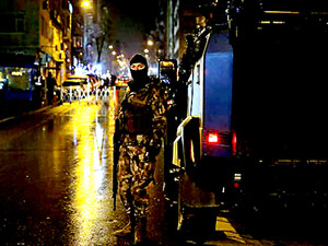 İstanbul'da lav silahıyla saldırılar düzenlendi